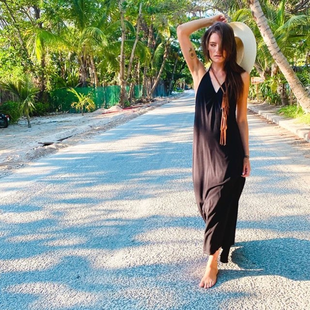 JOSA Tulum V Largo Black Halter Dress OS